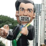 Infláveis tomam a Paulista: boneco de Bolsonaro “censurado” e críticas a Lula voltam às ruas 4 ocrente 1772396426