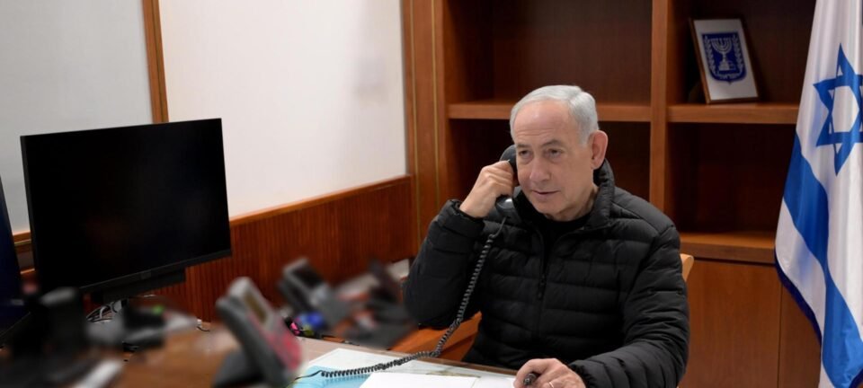 Irã declara ter bombardeado gabinete de Netanyahu em ofensiva com mísseis 2 ocrente 1772455056