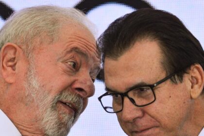 Governo prioriza jornada de 40 h semanais e classifica escala 6 x 1 como “mais cruel” 2 ocrente 1772483672