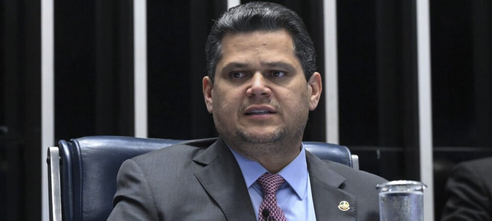 Alcolumbre mantém quebra de sigilo de Lulinha e rejeita pedido de anulação 2 ocrente 1772570998