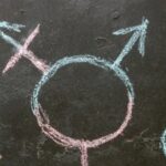 Grupo cristão reage a ministra britânica que defende meninos vestindo vestidos na escola 5 ocrente 1772650193