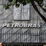 Conflito no Irã fecha Estreito de Ormuz, faz petróleo saltar 22,9% e pressiona combustíveis no Brasil 5 ocrente 1772724041