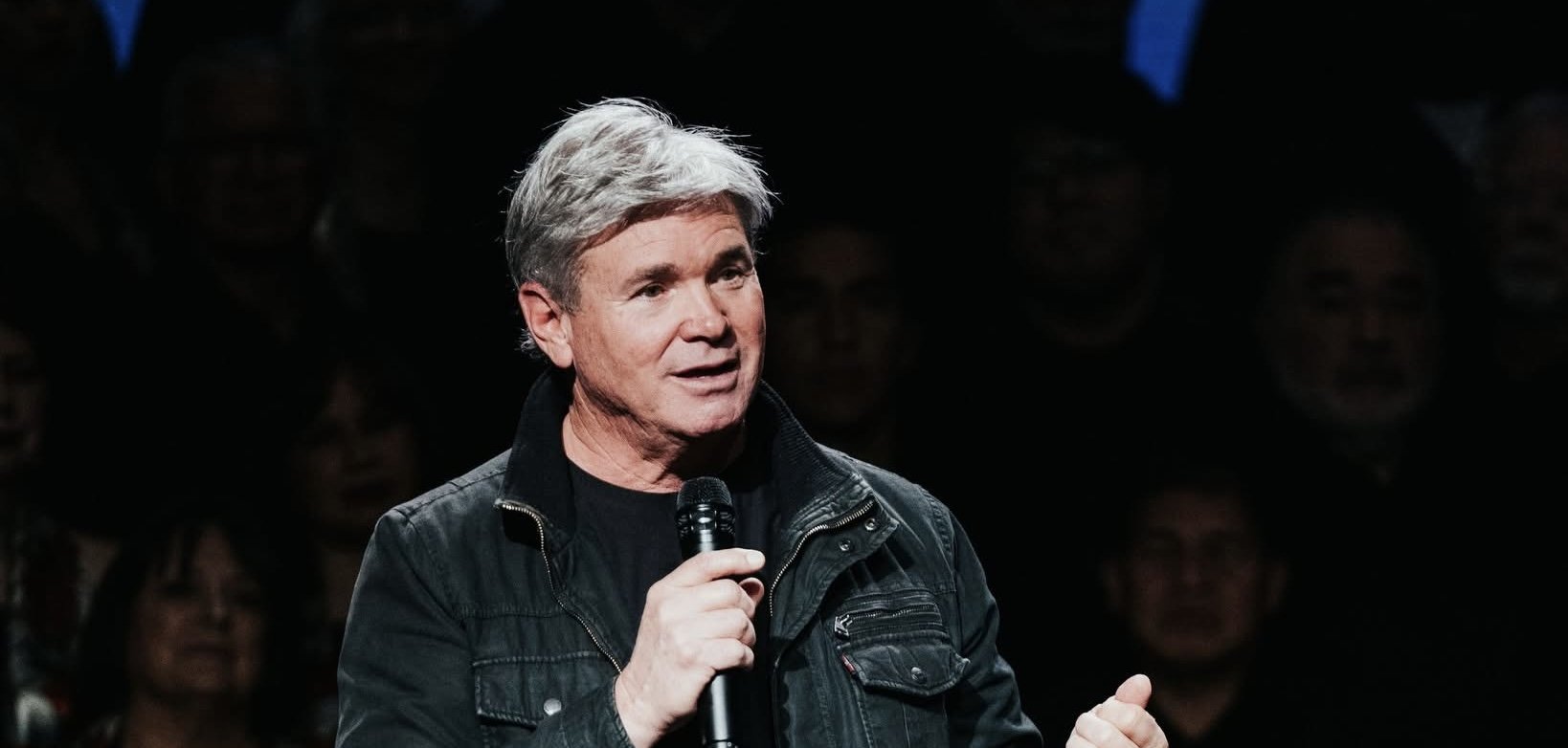 Pastor dos EUA relaciona conflito no Irã a antigas profecias bíblicas 2 ocrente 1772882393