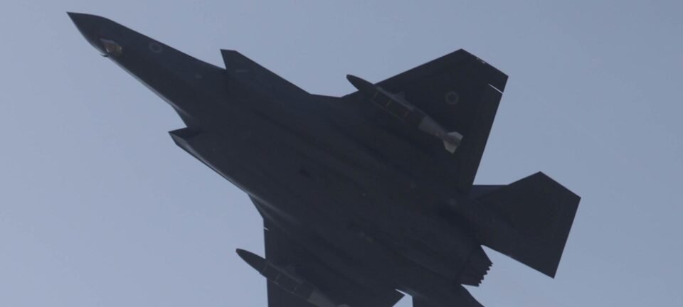 Frota do Irã ainda voa com jatos da década de 1960 em meio a supremacia aérea de EUA e Israel 2 ocrente 1772977759