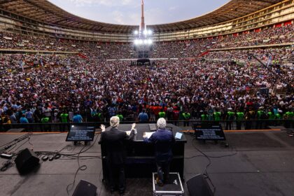 Multidão de 90 mil pessoas em Lima leva mais de 9,4 mil a declarar fé em Jesus 4 ocrente 1773138861