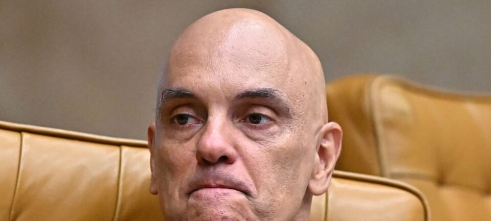 Moraes cobra do Itamaraty detalhes da viagem de assessor de Trump que visitará Bolsonaro na Papuda 2 ocrente 1773332353
