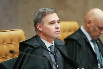 Senador Magno Malta cobra STF e diz que decisões de Mendonça travam CPMI do INSS 14 ocrente 1773412474