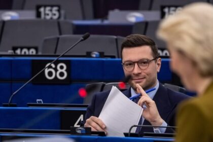 Delegação de eurodeputados desembarca em Brasília para receber dossiê sobre presos de 8 de janeiro 14 ocrente 1773725688