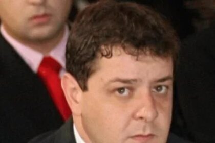 Defesa de Lulinha nega relação com “filho do rapaz” mencionado em investigação da PF 20 ocrente 1773747295