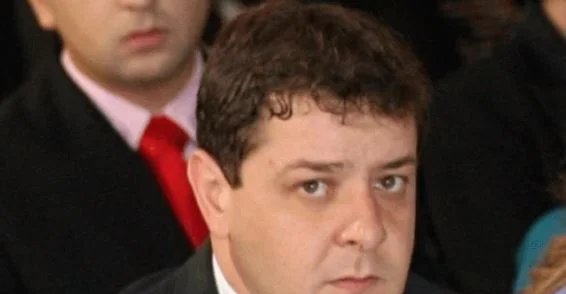 Defesa de Lulinha nega relação com “filho do rapaz” mencionado em investigação da PF 2 ocrente 1773747295