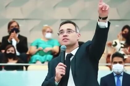 Profecia em culto há 28 anos anteviu chegada de André Mendonça ao STF, relata ministro 12 ocrente 1773747311