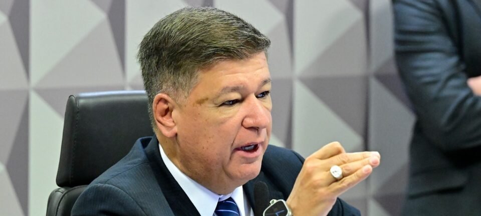 Senador aponta propina de R$ 1 bilhão a servidores do INSS e Dataprev em 15 anos 2 ocrente 1773764369