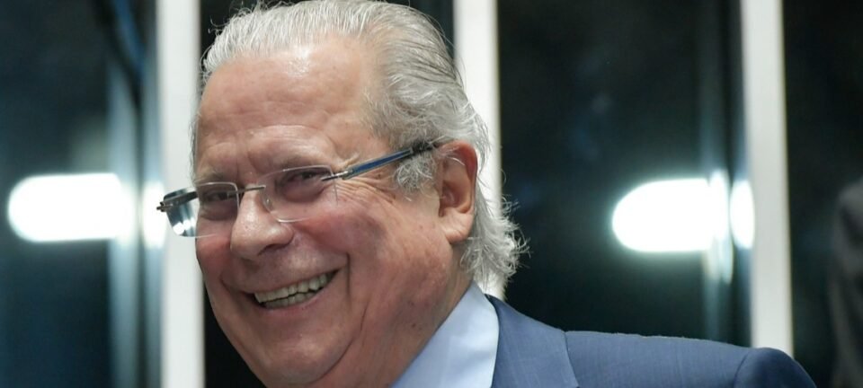 Aos 80 anos, José Dirceu descarta “Lulinha paz e amor” e chama Flávio Bolsonaro de “golpista” 2 ocrente 1773806677