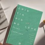 Novo livro contesta regras extras na igreja e defende prática da fé sem peso 5 ocrente 1774131600