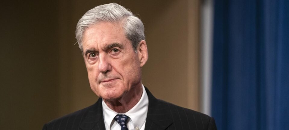 Robert Mueller, ex-diretor do FBI que apurou interferência russa em 2016, morre aos 81 anos 2 ocrente 1774145083