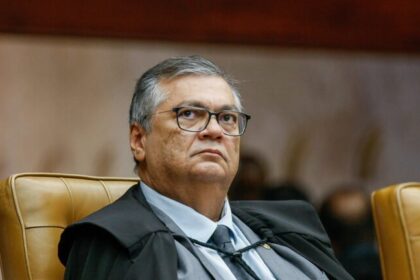 Líder da oposição pede impeachment de Flávio Dino por anular quebra de sigilos de Lulinha 14 ocrente 1774282776
