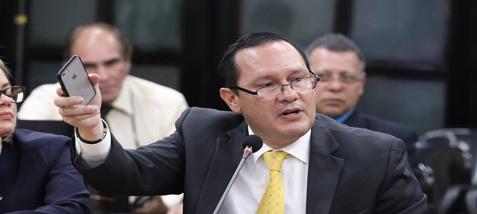Costa Rica entrega ex-juiz da Suprema Corte aos EUA em primeira extradição por narcotráfico 2 ocrente 1774320556