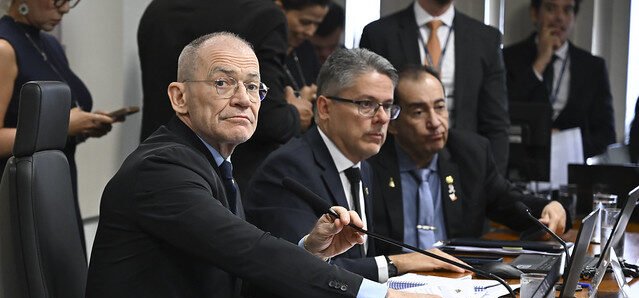 Ex-noiva de Daniel Vorcaro falta a depoimento na CPI e pode ser conduzida coercitivamente 2 ocrente 1774455556