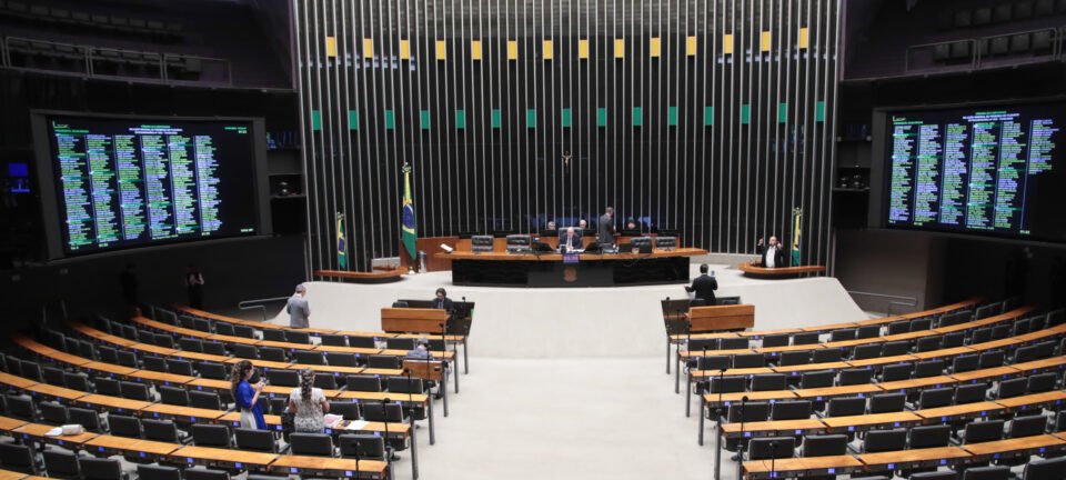 Motta cancela sessões e libera deputados para troca de partido na próxima semana 2 ocrente 1774531162
