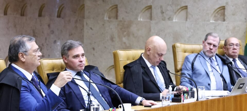 STF põe fim à CPMI do INSS por 8 a 2 e reforça autonomia do Congresso 2 ocrente 1774579768