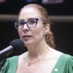 Carla Zambelli pode abrir mão de apelação na Itália e retornar ao Brasil para cumprir pena 4 ocrente 1774633758