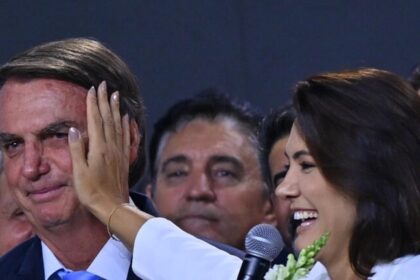 Michelle Bolsonaro se afasta da política para acompanhar recuperação de Jair Bolsonaro 4 ocrente 1774655381