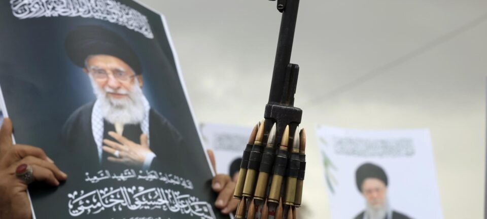 Rebeldes houthis disparam mísseis balísticos contra Israel e elevam risco de expansão do conflito 2 ocrente 1774721969