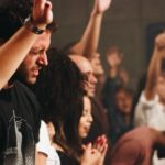 YouGov cancela pesquisa que apontava “avivamento silencioso” do cristianismo no Reino Unido por falhas nos dados 4 ocrente 1774870456