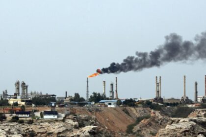 Trump cogita “tomar” petróleo iraniano e ocupar ilha que escoa 90% das exportações do país 12 ocrente 1774871388