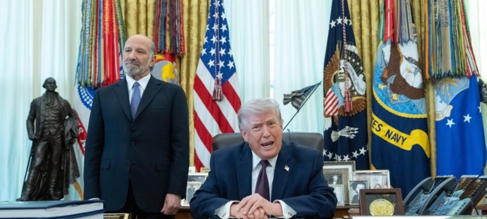 Trump diz que Irã pediu cessar-fogo, mas exige reabertura do Estreito de Ormuz 2 ocrente 1775052271