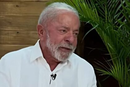 Lula acusa setor de combustíveis de “roubo” e quer recomprar refinaria da Bahia 18 ocrente 1775138703