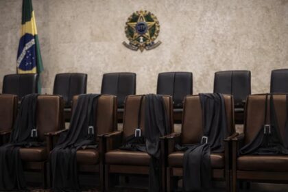 Advogado sugere PEC para gradualmente deixar vagas do STF sem ministros 12 ocrente 1775148600