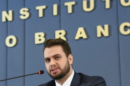 Moraes rejeita recurso e mantém Filipe Martins na Cadeia Pública de Ponta Grossa 18 ocrente 1775279053