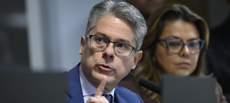 Alessandro Vieira obtém 27 assinaturas para estender CPI do Crime Organizado 2 ocrente 1775436582