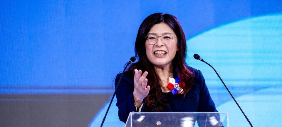 Viagem da líder do Kuomintang a Pequim provoca reação do governo taiwanês 2 ocrente 1775486986