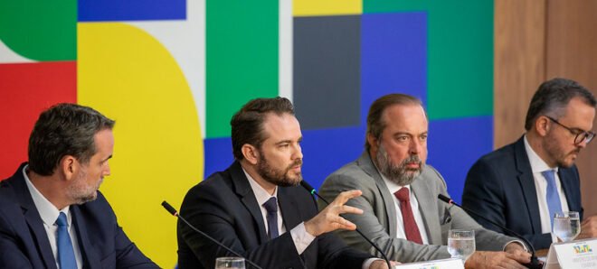 Governo elimina PIS/Cofins do querosene de aviação e amplia subsídios aos combustíveis 2 ocrente 1775518454