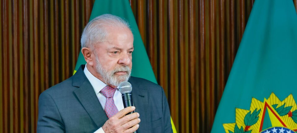 Empate nas pesquisas com Flávio Bolsonaro leva Lula a endurecer discurso e intensificar “pacote de bondades” 2 ocrente 1775523862