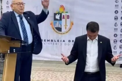 Flávio Bolsonaro amplia ofensiva em igrejas paulistas para garantir apoio evangélico em 2026 2 ocrente 1775572485