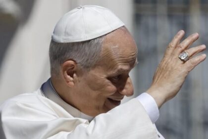 Papa e chefes de Estado saúdam trégua de duas semanas entre EUA e Irã 6 ocrente 1775648970