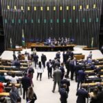 Câmara aprova projeto que amplia poder de fiscalização da ANP sobre venda de combustíveis 4 ocrente 1775653480