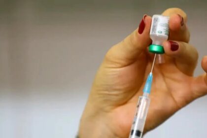 Nova lei exige que empresas divulguem campanhas de vacinação, mas dispensa fiscalização do cartão vacinal 4 ocrente 1775655283