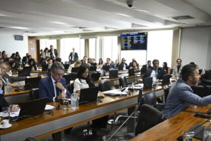 CCJ do Senado aprova PEC que extingue aposentadoria compulsória de juízes e promotores 10 ocrente 1775670602