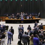 Câmara aprova em primeiro turno PEC que obriga 1% da arrecadação para assistência social 5 ocrente 1775734501