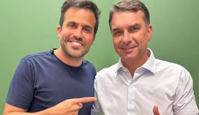 Pablo Marçal diz que Flávio Bolsonaro só perde para Lula se cometer “grande besteira” 2 ocrente 1775777658