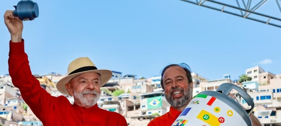 Pressionado por Lula, Petrobras vai ressarcir distribuidoras por ágio em leilão de gás de cozinha 2 ocrente 1775860465