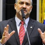 Lula escolhe Paulo Pimenta para liderar governo na Câmara e tenta destravar votações 4 ocrente 1776019749