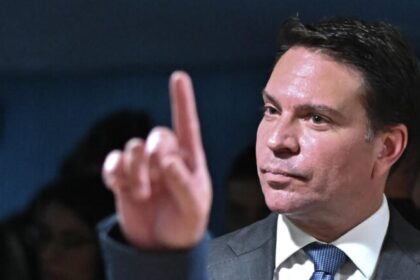 Ex-deputado Alexandre Ramagem é detido pelo ICE nos EUA; destino ainda indefinido 4 ocrente 1776139491