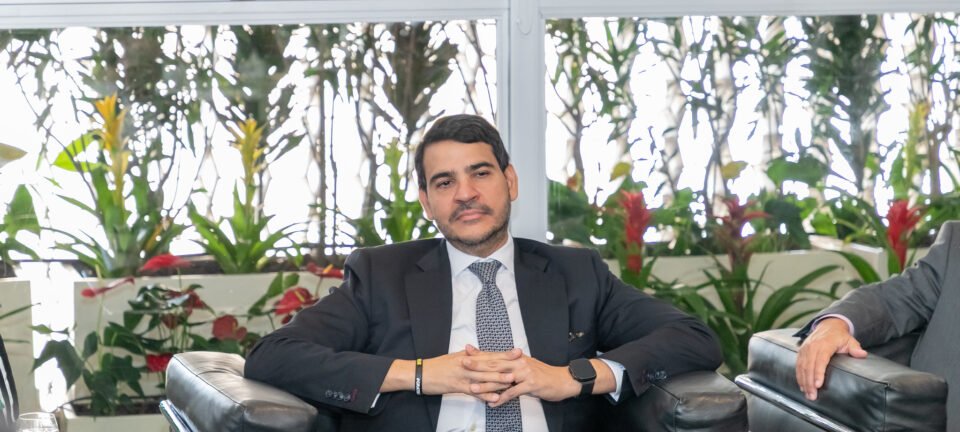 PL e Novo impõem voto contrário a Messias no STF e querem revogar veto à dosimetria 2 ocrente 1776251069
