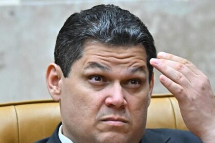 Parlamentares da oposição acusam STF de ameaça ao Congresso e criticam “covardia” de Alcolumbre 16 ocrente 1776290653