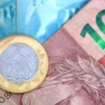 Governo estima salário mínimo de R$ 1.717 em 2027 5 ocrente 1776300588